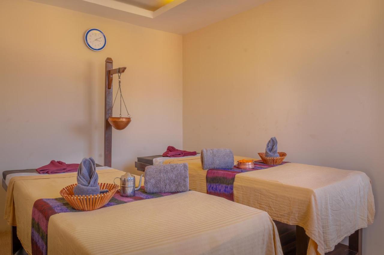 Hotel Tradition & Spa Kathmandu Ngoại thất bức ảnh