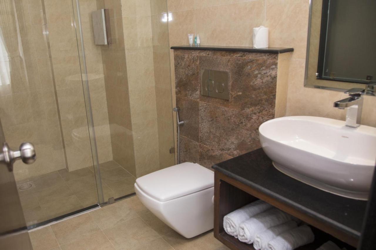 Hotel Tradition & Spa Kathmandu Ngoại thất bức ảnh